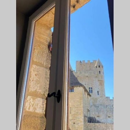 ביינאק-אה-סאזנאק La Croquante Face Au Chateau מראה חיצוני תמונה